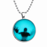 2017 New Fashion Cabochon Glow in the Dark Necklace Steampunk Jewelry Style Pendant Creative Fashion Necklace